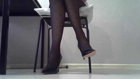 Dina online show from February 16, 2026, 2:40 am