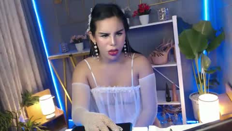 yakarena online show from October 8, 2025, 10:24 am