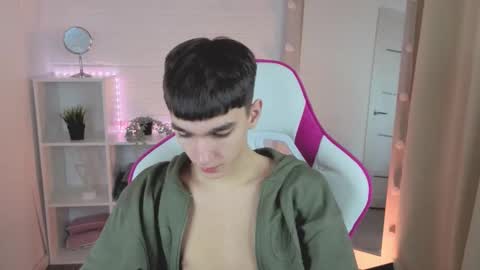 Snapshot of yamitwink chatting on November 26, 2025, 8:54 pm yamitwink online show from November 26, 2025, 8:54 pm