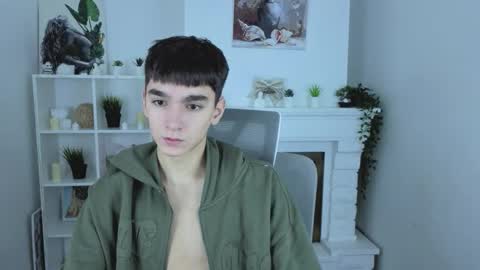 Snapshot of yamitwink chatting on December 3, 2025, 8:29 pm yamitwink online show from December 3, 2025, 8:29 pm