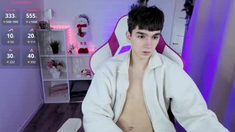 Snapshot of yamitwink chatting on December 19, 2025, 9:33 pm yamitwink online show from December 19, 2025, 9:33 pm