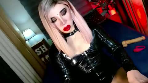 REYAN online show from November 11, 2025, 2:22 am