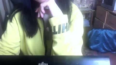 Snapshot of yanafiesta chatting on April 30, 2026, 10:32 am yanafiesta online show from April 30, 2026, 10:32 am