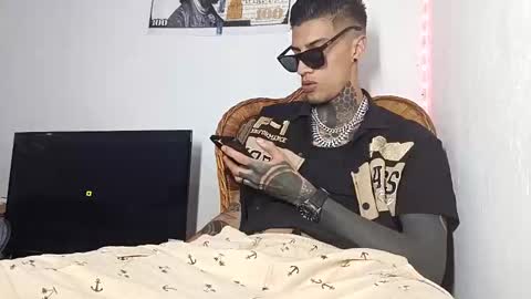 Yan online show from February 12, 2026, 7:14 am