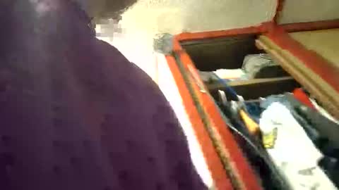 yangolox3 online show from October 9, 2025, 5:00 pm