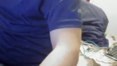 yangolox3 online show from February 19, 2026, 5:42 pm