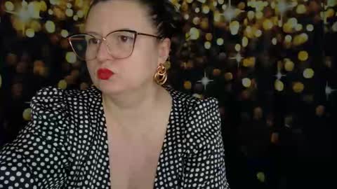 Anika online show from November 21, 2025, 11:42 am