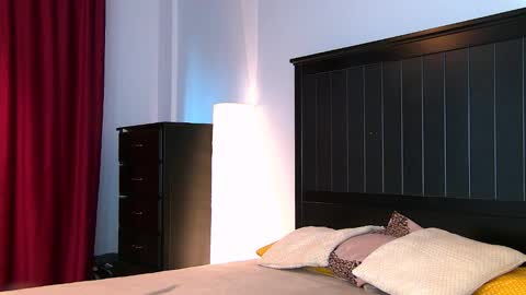 yanira_ass_ online show from September 22, 2025, 4:47 am