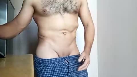 Yannisexx online show from April 18, 2026, 3:27 pm