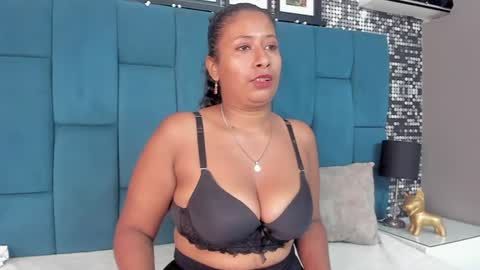 Yan online show from June 26, 2026, 12:09 pm