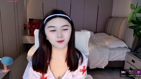 yaoyaoaiyou online show from April 22, 2026, 6:27 am