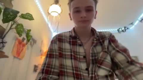 Snapshot of yaposha chatting on January 4, 2025, 7:02 pm yaposha online show from January 4, 2025, 7:02 pm