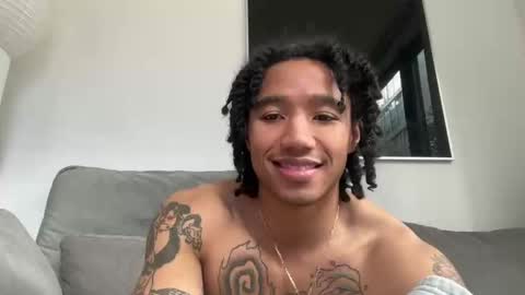 yasaway online show from November 14, 2025, 4:49 pm