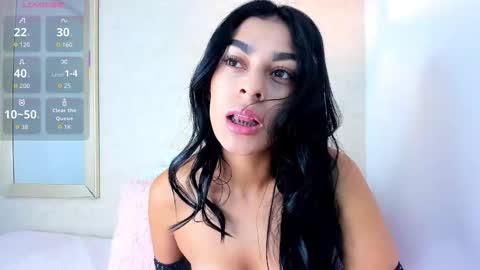 Snapshot of yasiir_0229 chatting on October 23, 2025, 4:45 am Yasiir online show from October 23, 2025, 4:45 am