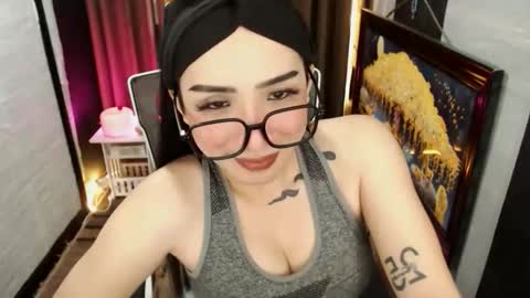 yassiered online show from December 14, 2025, 5:35 am