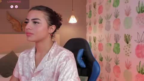 Snapshot of yaya23x chatting on August 6, 2026, 3:03 pm yaya23x online show from August 6, 2026, 3:03 pm
