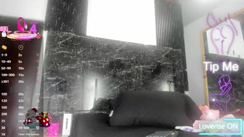 yaya____ online show from January 11, 2026, 4:39 am