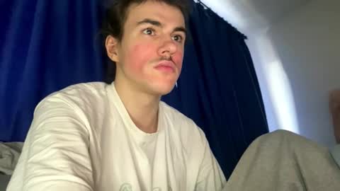 Snapshot of yayay333 chatting on January 14, 2026, 1:39 pm yayay333 online show from January 14, 2026, 1:39 pm