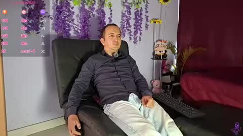 Snapshot of yazflor chatting on June 22, 2026, 12:46 pm Hazzan y Greisy online show from June 22, 2026, 12:46 pm