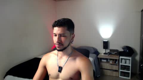 Snapshot of yeff_stone chatting on July 7, 2026, 6:34 pm yeff online show from July 7, 2026, 6:34 pm