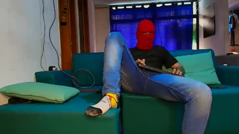 yeisongomezz online show from November 29, 2025, 5:38 pm