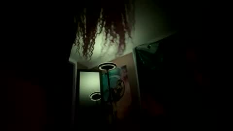 Snapshot of yelladaniella chatting on March 17, 2026, 7:23 am Ella Ts online show from March 17, 2026, 7:23 am