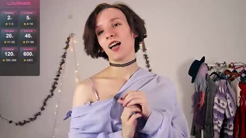 Liya online show from September 26, 2025, 5:06 pm