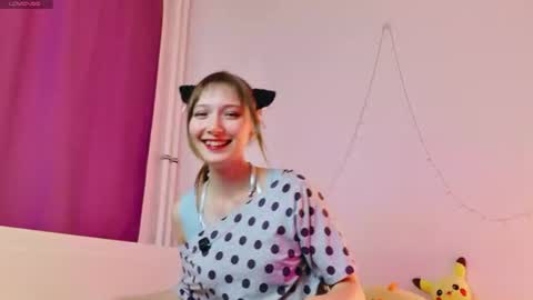 Liya online show from June 15, 2026, 3:25 pm