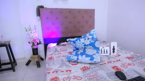 YEM online show from September 19, 2025, 6:30 pm