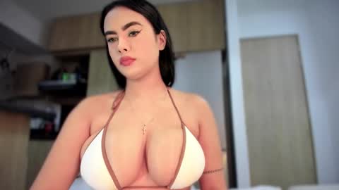 yenifer016 online show from March 9, 2026, 2:26 am