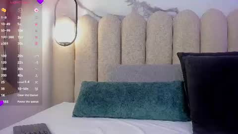 Snapshot of yennifer_01 chatting on July 28, 2026, 2:13 pm yennifer_01 online show from July 28, 2026, 2:13 pm