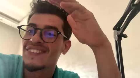 yessama online show from September 12, 2025, 9:20 am