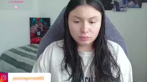 yessica_gomez01 online show from February 16, 2026, 9:44 pm