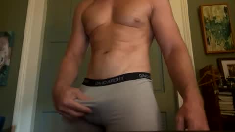 Snapshot of yessirmoreplease chatting on June 5, 2026, 2:34 pm yessirmoreplease online show from June 5, 2026, 2:34 pm