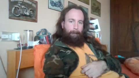 yeti_92 online show from December 14, 2025, 10:20 am