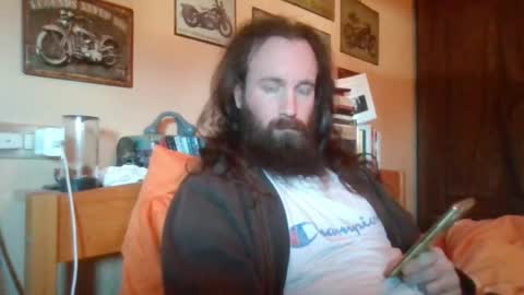 yeti_92 online show from February 24, 2026, 8:01 am