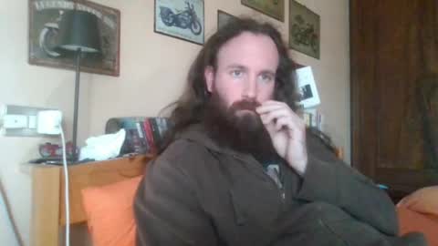 Snapshot of yeti_92 chatting on April 23, 2026, 12:15 pm yeti_92 online show from April 23, 2026, 12:15 pm