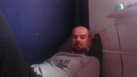 Snapshot of yewloo chatting on February 14, 2025, 10:28 am yewloo online show from February 14, 2025, 10:28 am