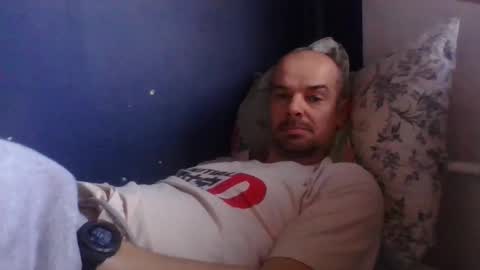 Snapshot of yewloo chatting on November 1, 2025, 2:41 pm yewloo online show from November 1, 2025, 2:41 pm