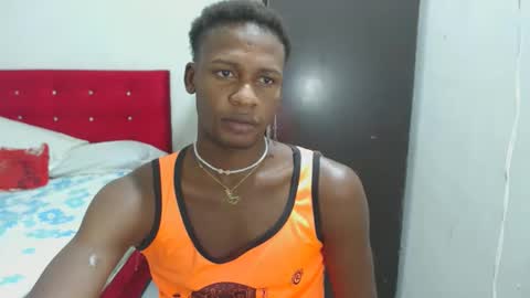yeycom_hot07 online show from February 11, 2025, 3:08 am
