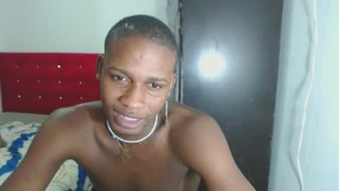 yeycom_hot07 online show from February 27, 2025, 4:09 am