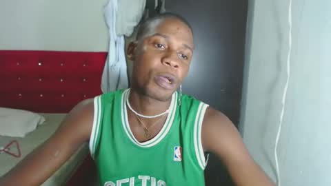 yeycom_hot07 online show from March 1, 2025, 11:47 pm