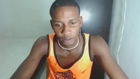 yeycom_hot07 online show from March 6, 2025, 10:47 pm