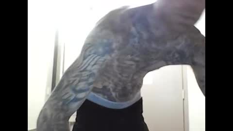 yfwb69xxx online show from October 14, 2025, 6:36 am