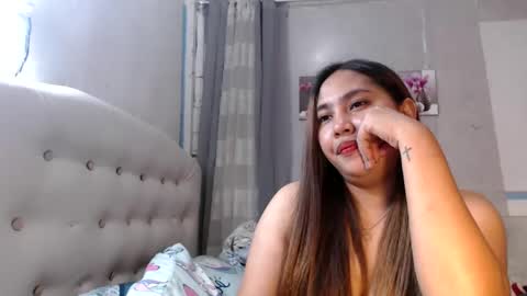 yhang_slut online show from December 2, 2024, 10:39 am