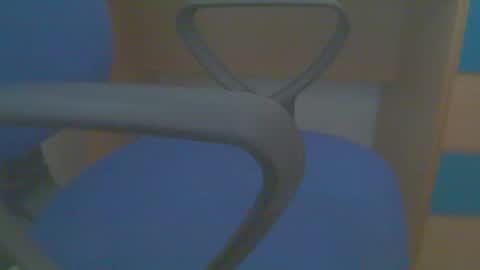 yigalb_ online show from October 21, 2025, 6:58 am