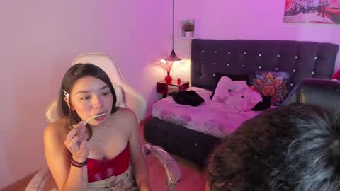Yiing and yang online show from September 20, 2025, 8:54 pm
