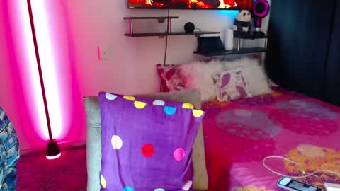 Snapshot of yimbersonpeter chatting on September 9, 2025, 10:20 pm jhon online show from September 9, 2025, 10:20 pm