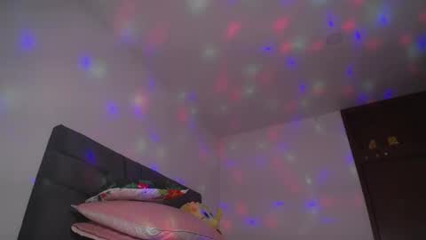 Yiny online show from January 31, 2025, 11:46 am