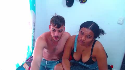 yisela_scott online show from September 12, 2025, 5:13 pm